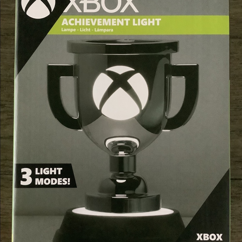 XBOX Achievement trophy Desk light - NIB